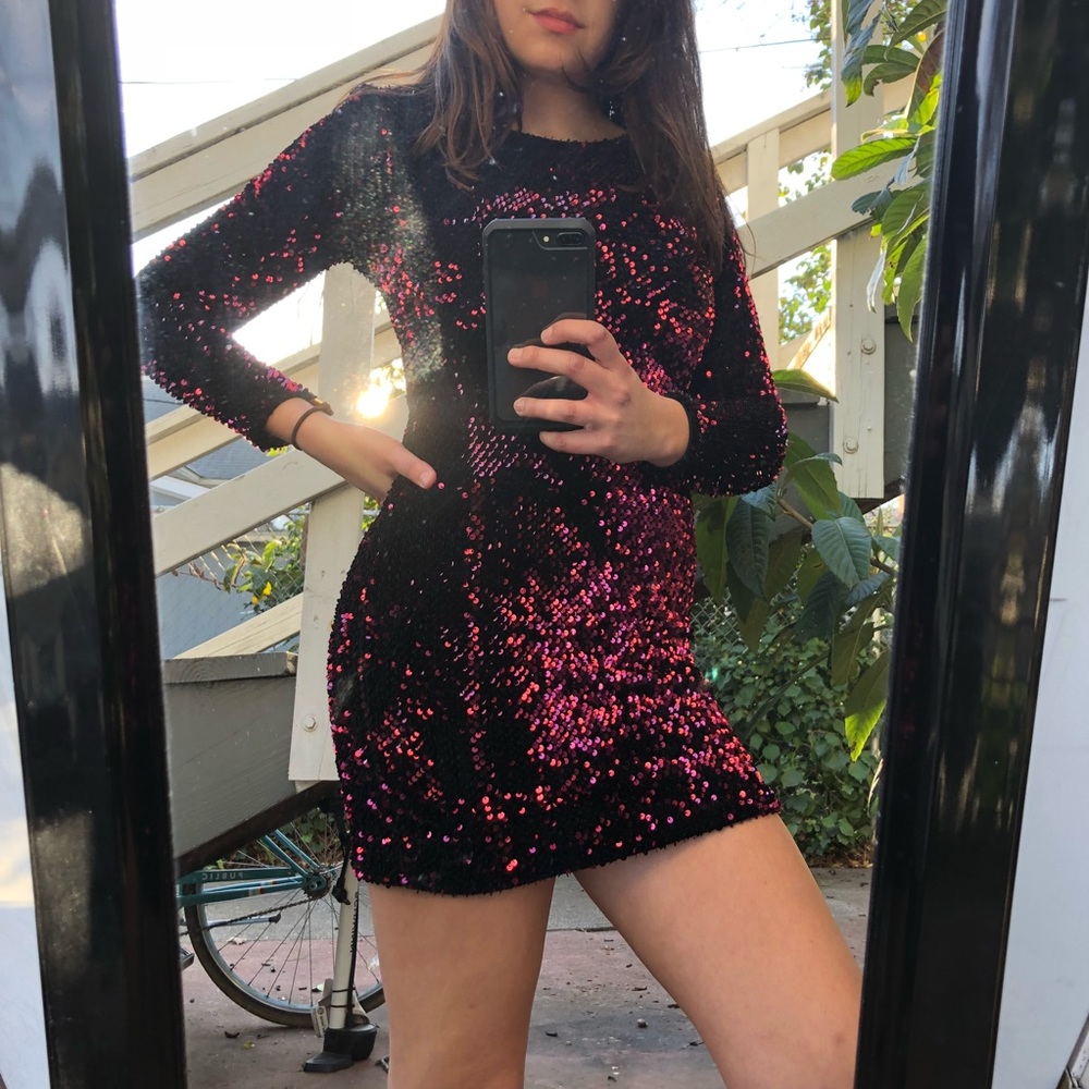 maroon sequin cocktail dress